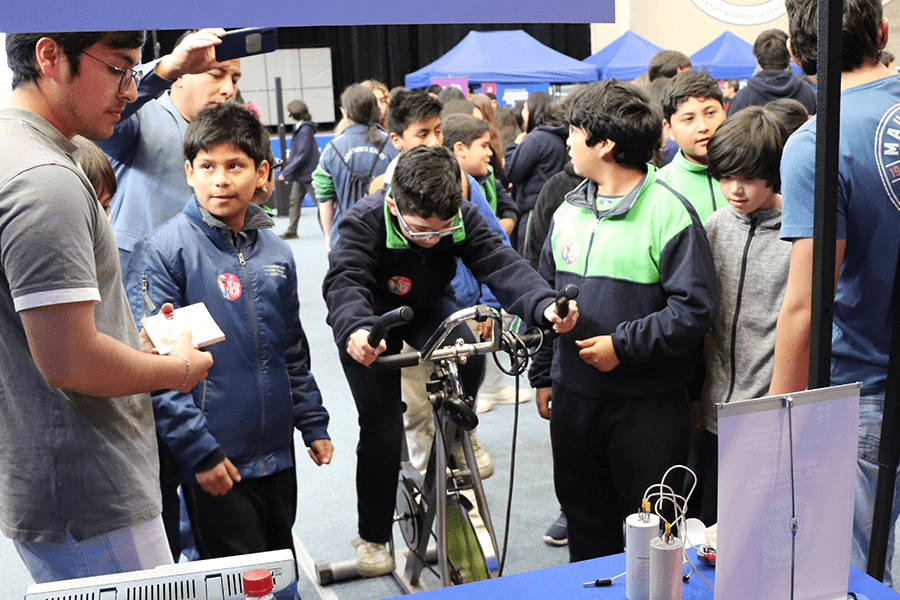 Segunda versión de EXPOFICA UFRO reunió a más de 1.200 estudiantes y profesores(as)
