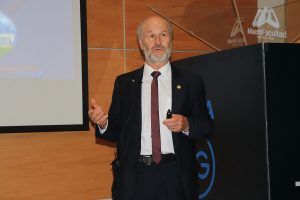 Dr. Ing. Cristian Bornhardt